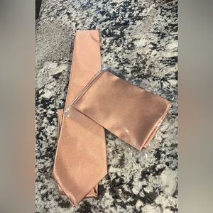 NEW - Standard Tie w/Pocket Square Rose Gold